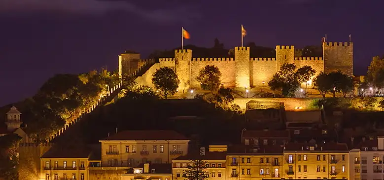 قلعه سائو ژورژه (Castelo de São Jorge) - جاذبه‌های گردشگری لیسبون